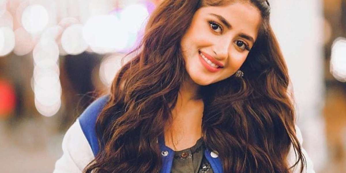 Sajal Aly: The Rise of a Pakistani Star Shining on the Global Stage