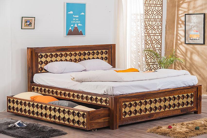 Saraf Furniture selling excellent wooden furniture | Insaraf Furniture Reviews