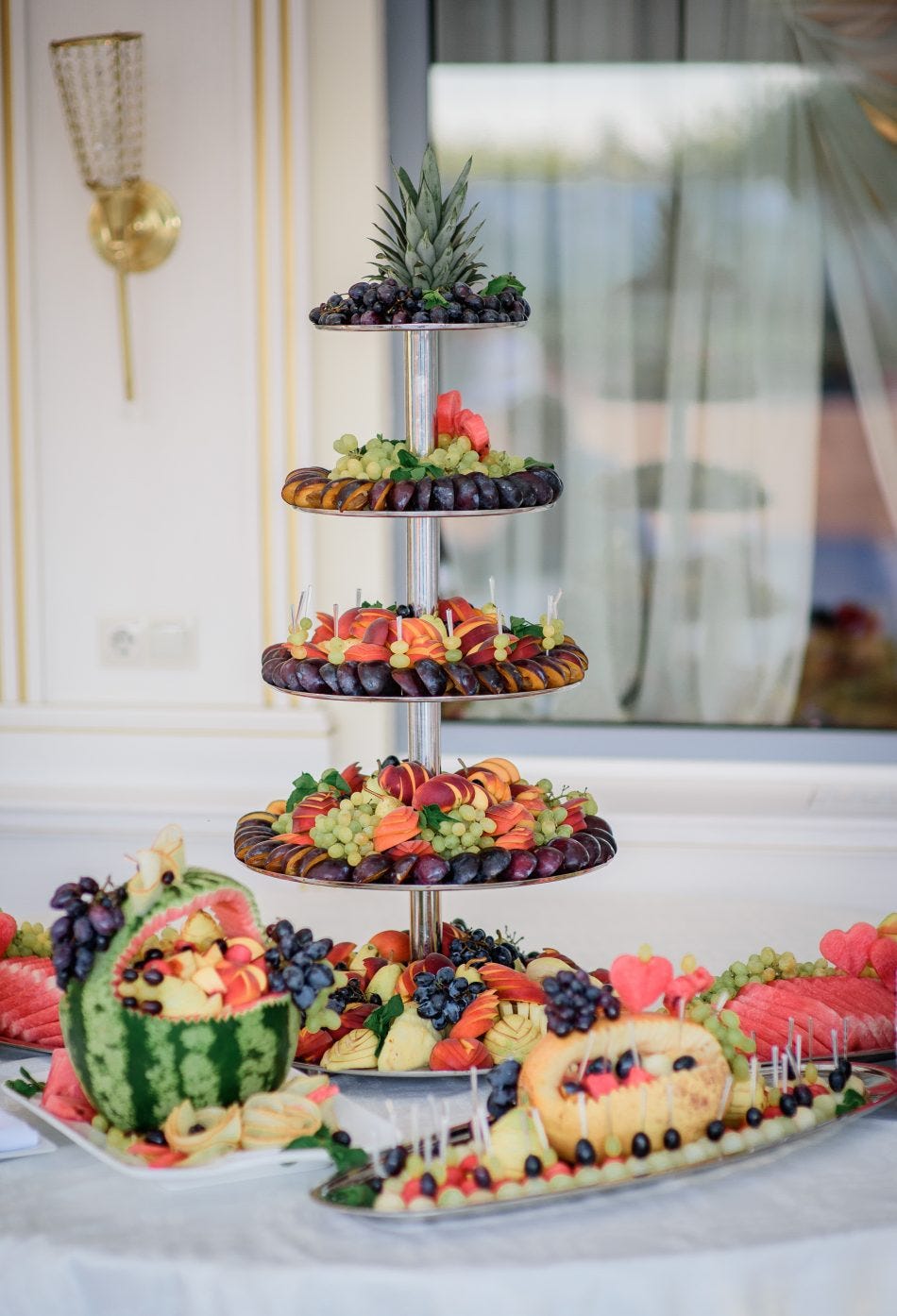 Catering Trends in Naples, FL: What’s Popular in 2024? | by Raynzcatering