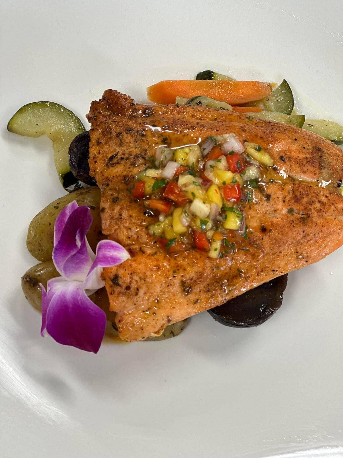 Exploring Unique Cuisine Options from Naples, FL Caterers | by Raynzcatering