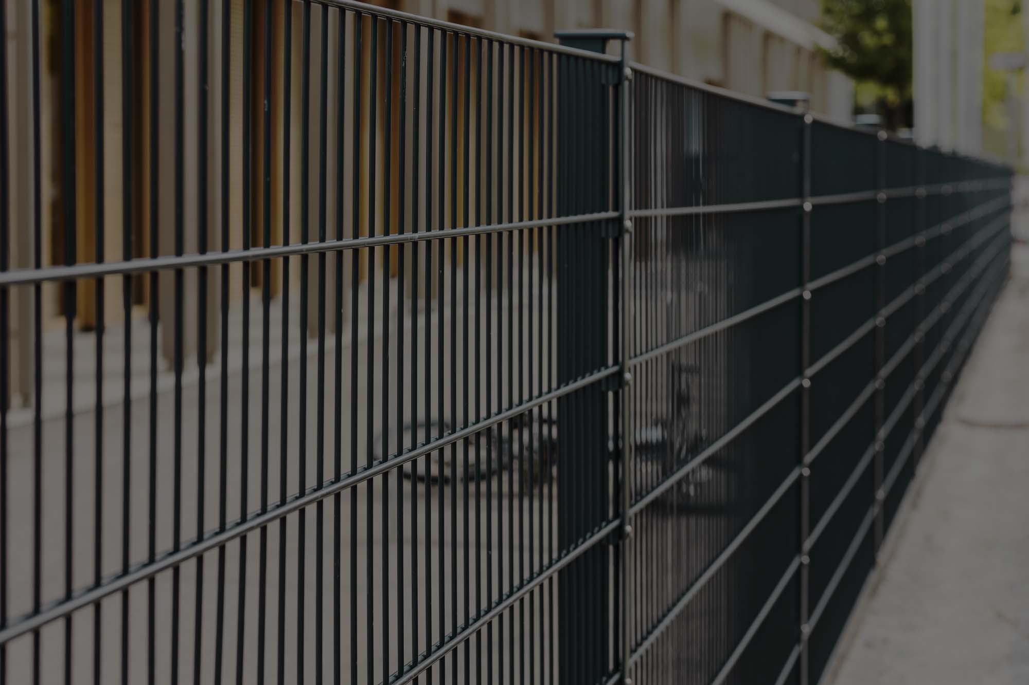 Why Custom Fences Are Popular Among Los Angeles Homeowners: Expert Insights?