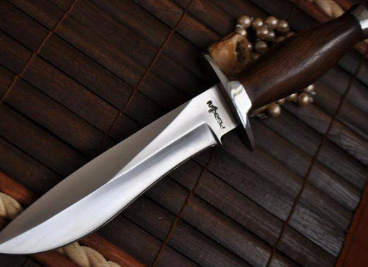 3 Best Hunting Knives Handpicked for Adventure Enthusiasts in UK