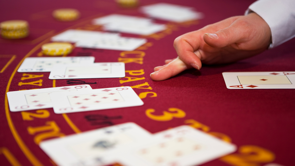 Exploring Blackjack Variants: European vs. American Blackjack - slashcasino.news