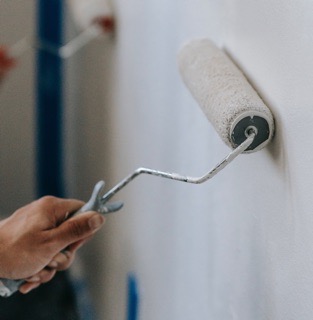 Get Our Professional Painting Services in Dubai - UrbanMop