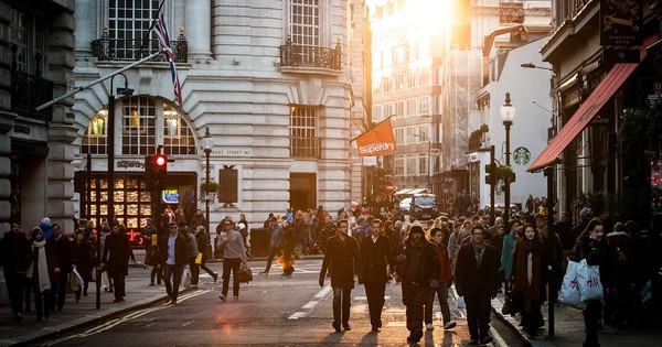 Wave Posts's answer to What are the deeper emotional expressions that define modern love beyond traditional understanding? - Quora
