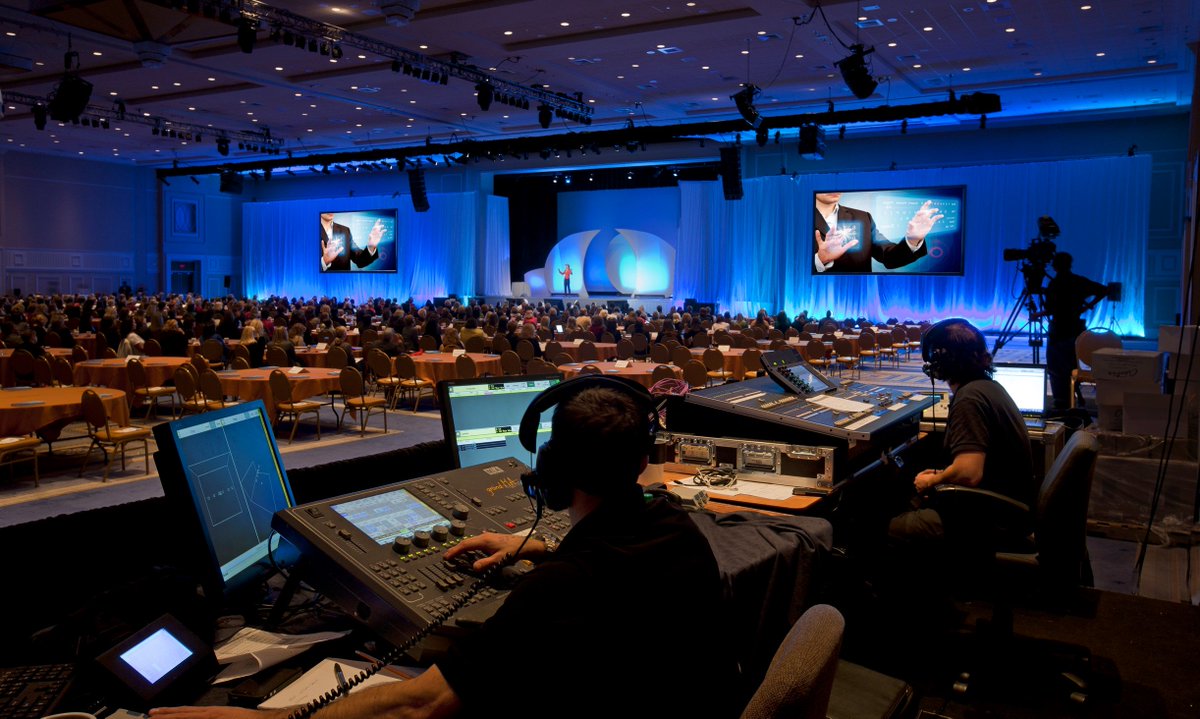 Discover Top Trade Show Services and Video Rentals in NYC | Speedy Event Rentals